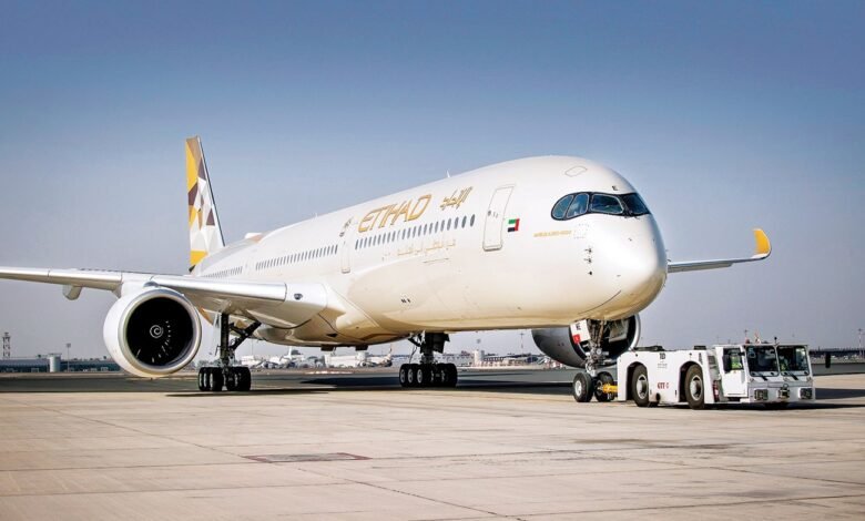 الاتحاد-للطيران-تدشن-رسمياً-أولى-رحلاتها-التجارية-باستخدام-طائرة-a321lr-الحديثة